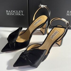 Badgley Mischka Women's Alease Pointed Toe Block Heels, black 8.5 NEW